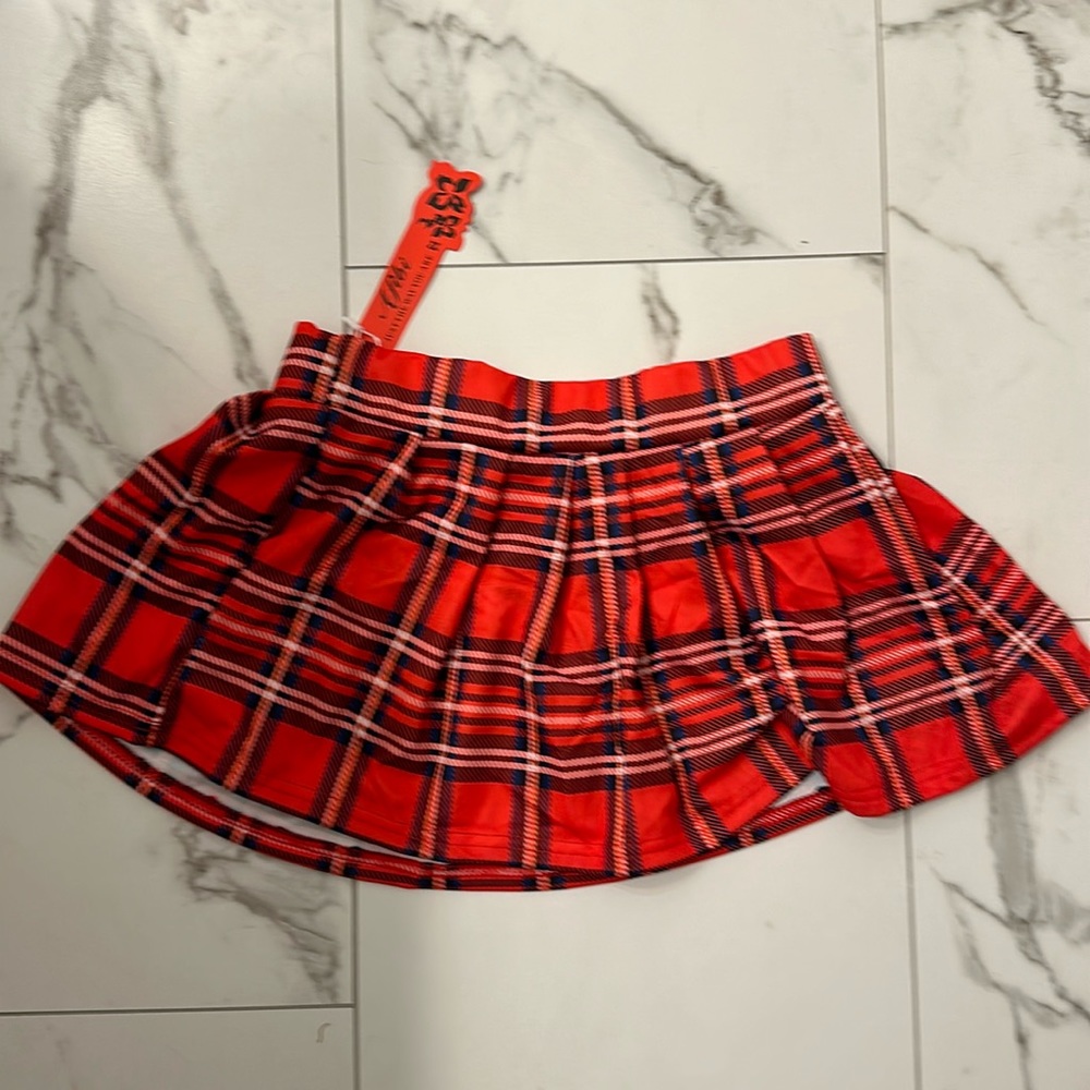 Red mini plaid school skirt NWT